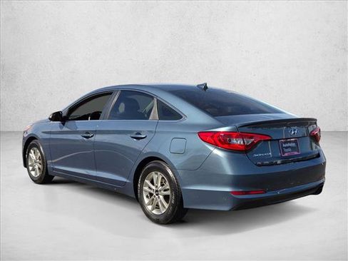 Used 2017 Hyundai Sonata SE image 8