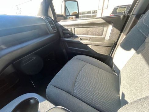 Used 2023 RAM 2500 Tradesman image 3