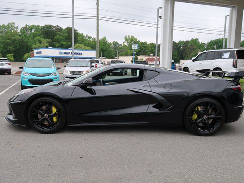 Used 2020 Chevrolet Corvette Stingray Premium Cpe w/ 3LT Preferred Equipment Group RWD image 7