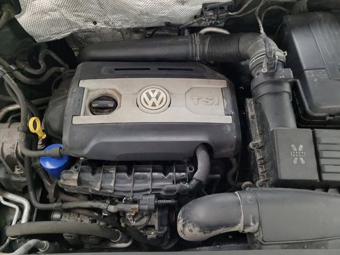 Used 2014 Volkswagen Tiguan SE image 30