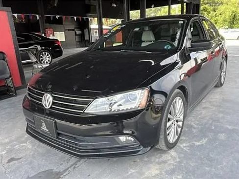 Used 2016 Volkswagen Jetta Sport w/ Lighting Package FWD image 11