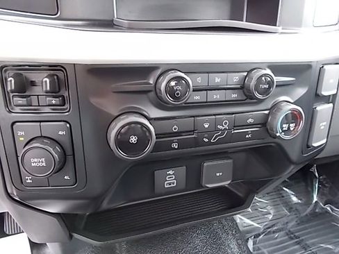 Used 2024 Ford F250 XL w/ 360-Degree Camera Package image 16