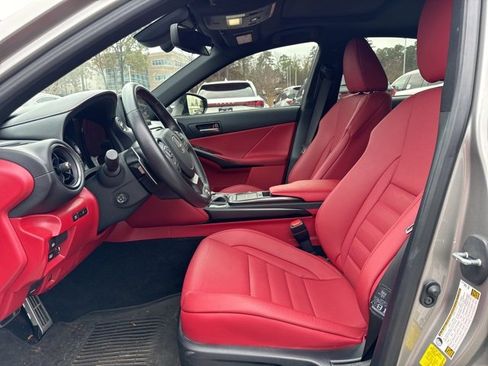 Used 2023 Lexus IS 500 image 8