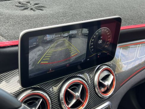 Used 2016 Mercedes-Benz CLA 250 image 24