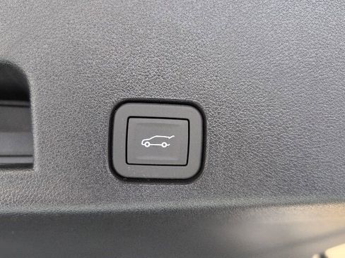 New 2026 Chevrolet Traverse LT image 34