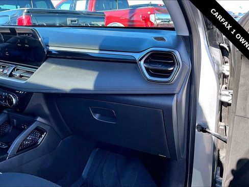 Used 2024 Chevrolet TrailBlazer LT w/ Convenience Package image 25