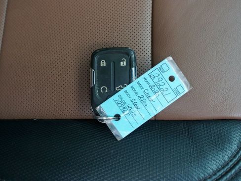 Used 2020 Chevrolet Silverado 2500 High Country w/ Z71 Off-Road Package image 38