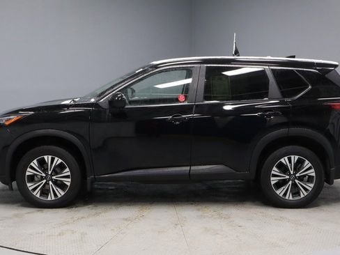 Certified 2023 Nissan Rogue SV image 11