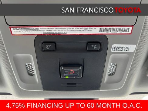 Certified 2020 Toyota Camry LE image 28