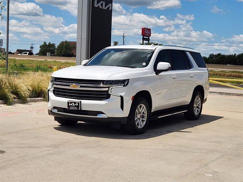 Used 2023 Chevrolet Tahoe LT image 3