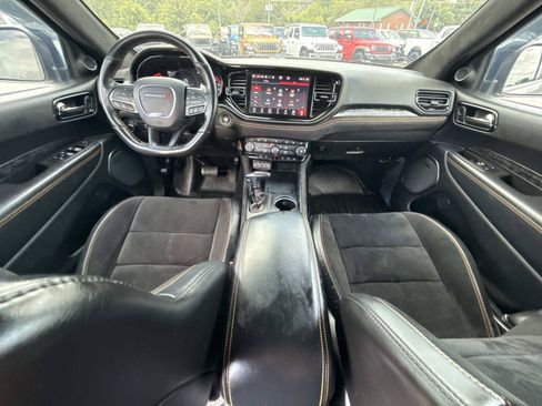 Used 2023 Dodge Durango R/T w/ Hemi Orange Plus Package AWD/4WD image 16