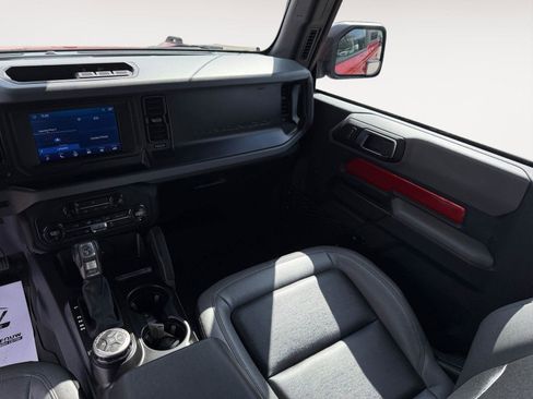 Used 2023 Ford Bronco Big Bend AWD/4WD image 12