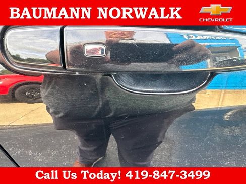 Used 2024 Chevrolet Equinox LT w/ LPO, Floor Liner Package FWD image 35