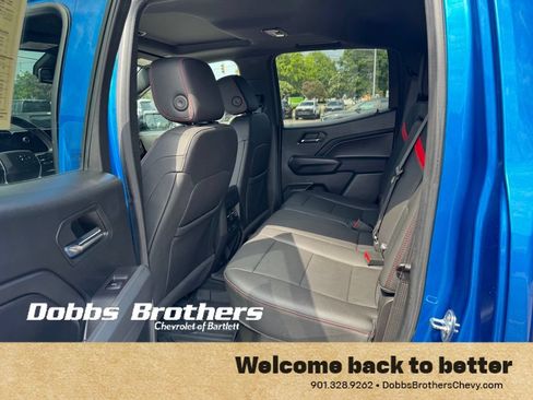 Used 2023 Chevrolet Colorado Z71 w/ Z71 Convenience Package 2 AWD/4WD image 16