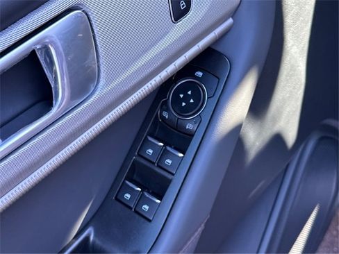 New 2026 Ford Explorer Active image 24