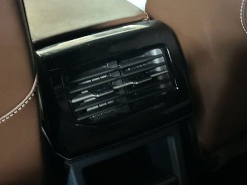 Certified 2023 Volkswagen ID.4 Pro image 16