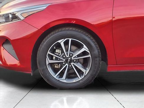 Used 2024 Kia Forte LXS image 23