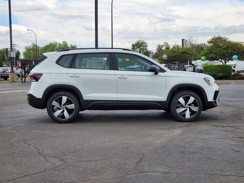 New 2026 Volkswagen Taos S AWD/4WD image 7