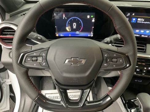 New 2026 Chevrolet Trax RS FWD image 14