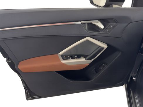 Used 2024 Audi Q3 2.0T Premium Plus w/ Premium Plus Package image 14