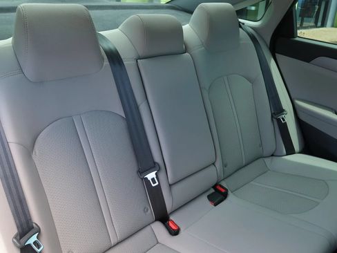 Used 2019 Hyundai Sonata SE FWD image 24
