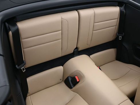 Certified 2022 Porsche 911 Carrera image 28