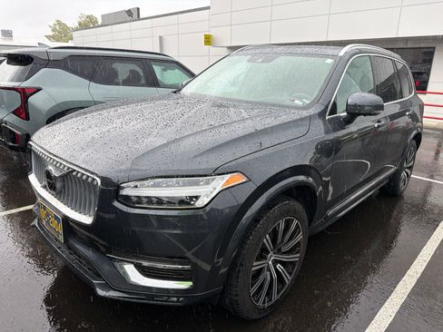Used 2022 Volvo XC90 T6 Inscription w/ Advanced Package AWD/4WD image 1