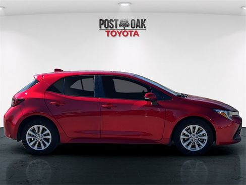 Used 2025 Toyota Corolla SE image 7