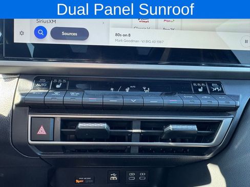 Used 2025 Toyota Camry XSE image 19