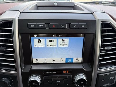 Used 2019 Ford F350 Platinum w/ Platinum Ultimate Package AWD/4WD image 17