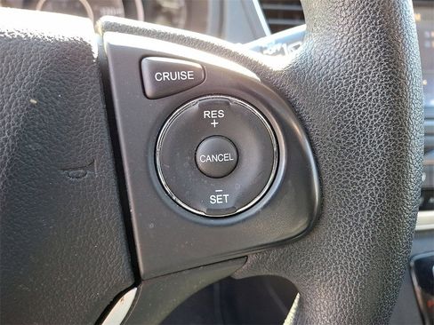 Used 2016 Honda CR-V EX image 18