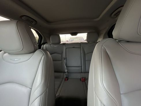 Used 2020 Cadillac XT4 Premium Luxury w/ Technology Package FWD image 20