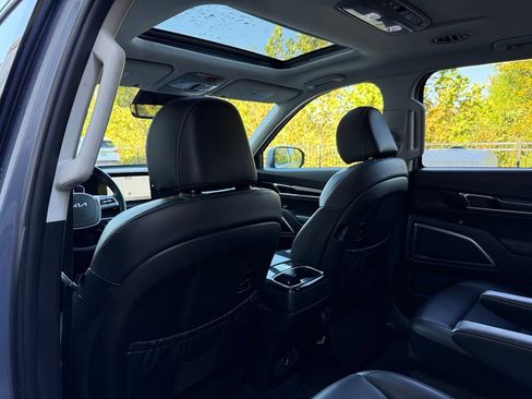 Used 2025 Kia Telluride S AWD/4WD image 36