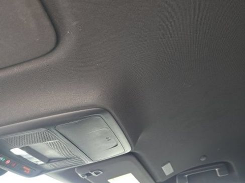 Used 2024 Chevrolet Traverse LT w/ Midnight/Sport Edition FWD image 19