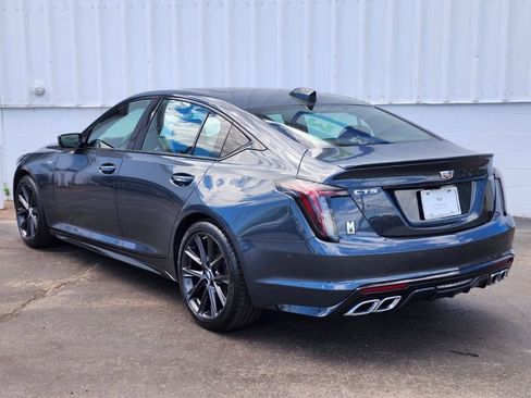 Used 2025 Cadillac CT5 V w/ Technology Package RWD image 3