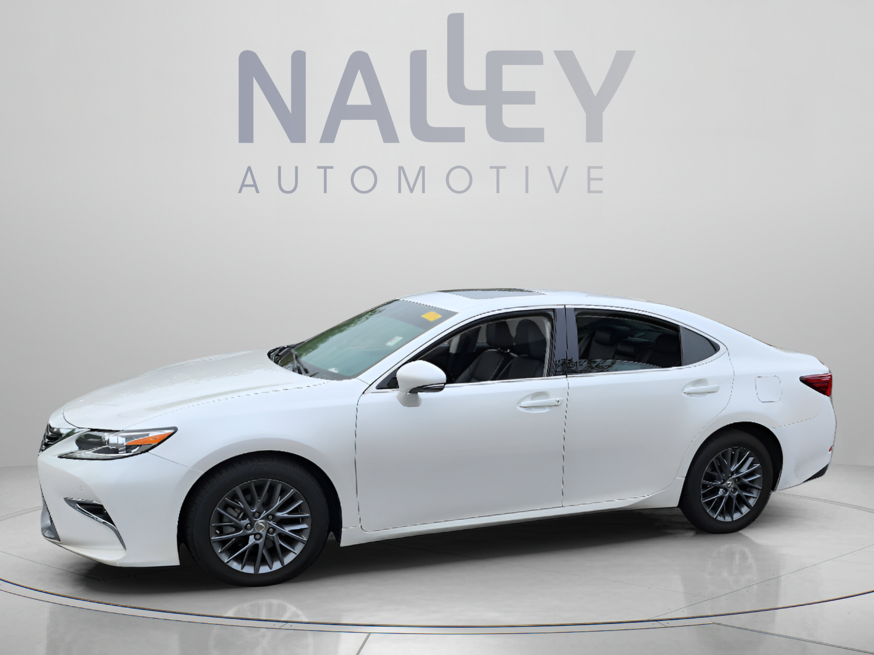 Used 2018 Lexus ES 350 w/ Premier Package FWD image 2
