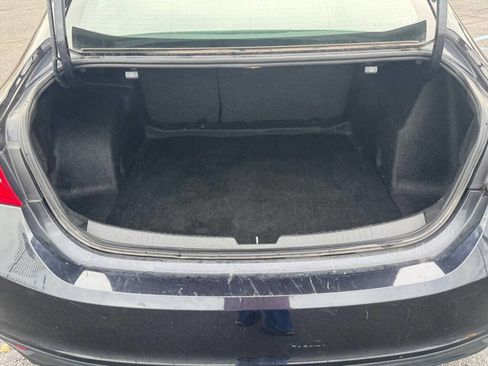 Used 2023 Chevrolet Malibu LT image 24