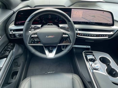 New 2026 Cadillac Lyriq V image 14