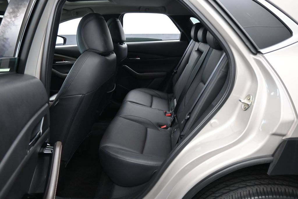 Used 2023 MAZDA CX-30 AWD 2.5 S w/ Premium Package image 29