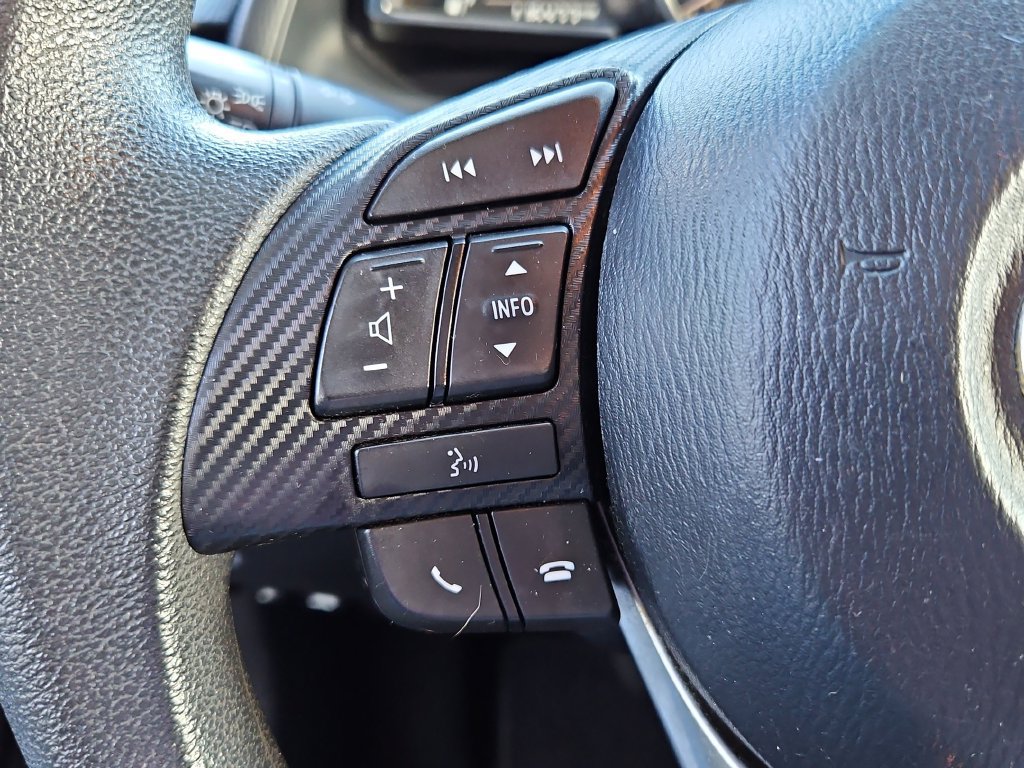 Used 2017 Toyota Yaris iA FWD image 11