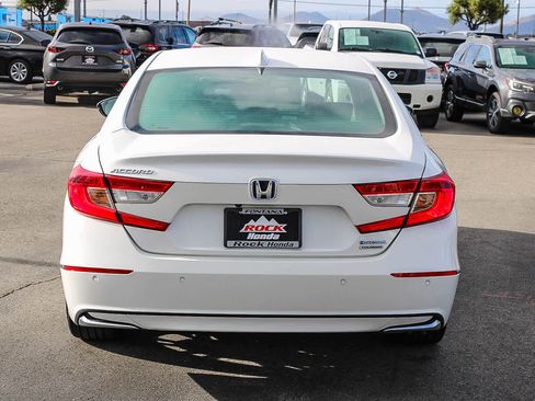 Used 2022 Honda Accord Touring image 7
