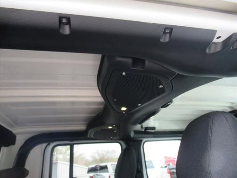 New 2026 Jeep Gladiator Sport image 11