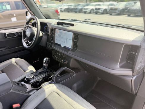 Used 2024 Ford Bronco Big Bend AWD/4WD image 14