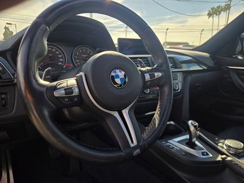 Used 2015 BMW M4 Coupe image 11