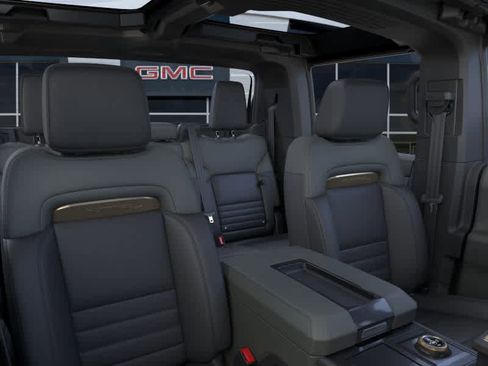 New 2025 GMC Hummer EV 3X w/ LPO, Dark Essentials Package image 24