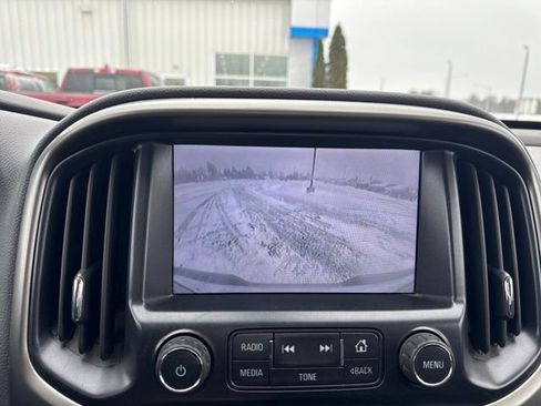 Used 2015 Chevrolet Colorado Z71 image 23