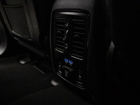 Used 2023 Dodge Durango GT image 19