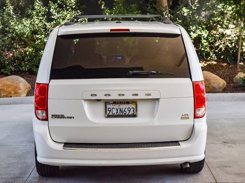 Used 2019 Dodge Grand Caravan GT image 5