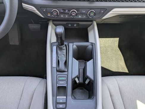 Used 2025 Honda Accord SE image 19