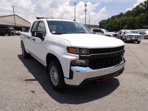 Used 2020 Chevrolet Silverado 1500 W/T w/ WT Safety Package RWD image 11
